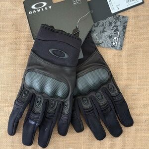 *NEW w/ Tags* OAKLEY Factory Pilot Glove | Black